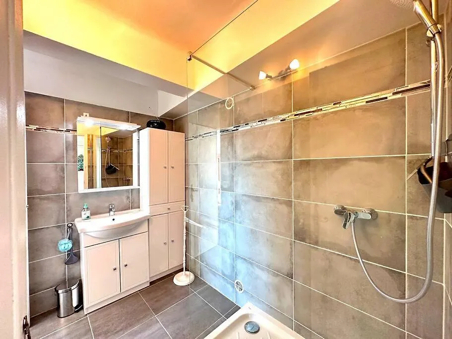 Apartment Viva Riviera Large 1 Bedroom With Sunny Terrace Cannes France