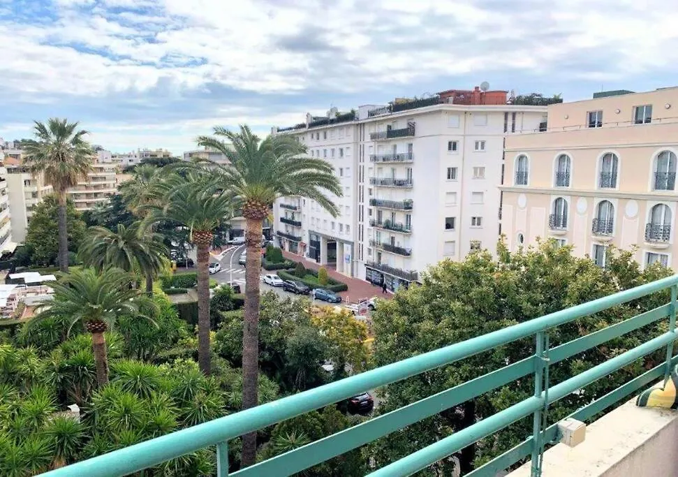 Apartment Viva Riviera Large 1 Bedroom With Sunny Terrace Cannes
